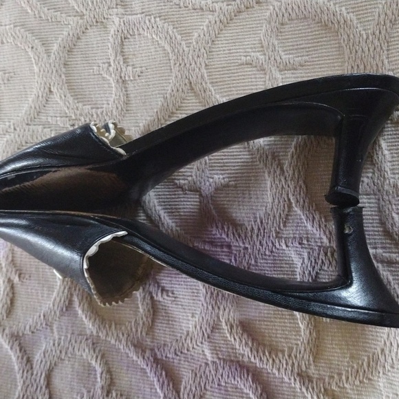 Ladies Designer Sandals by TALBOT - Picture 10 of 12